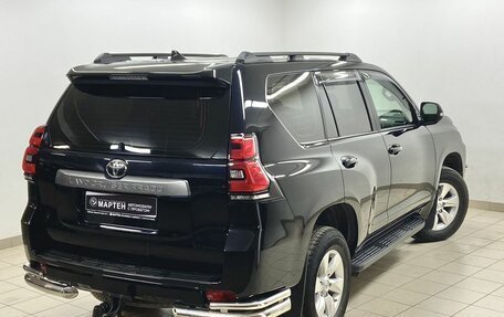 Toyota Land Cruiser Prado 150 рестайлинг 2, 2021 год, 6 750 000 рублей, 9 фотография