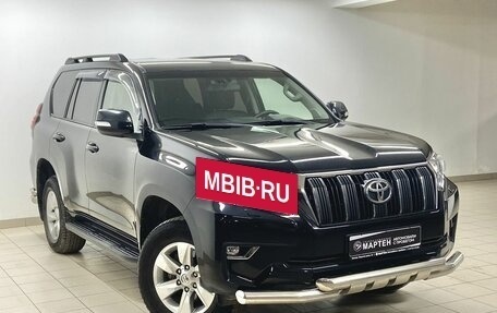 Toyota Land Cruiser Prado 150 рестайлинг 2, 2021 год, 6 750 000 рублей, 3 фотография