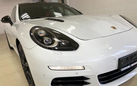 Porsche Panamera II рестайлинг, 2015 год, 4 090 000 рублей, 3 фотография