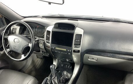 Toyota Land Cruiser Prado 120 рестайлинг, 2008 год, 2 319 000 рублей, 11 фотография