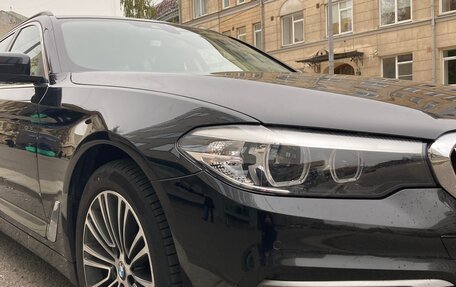 BMW 5 серия, 2019 год, 2 840 000 рублей, 3 фотография