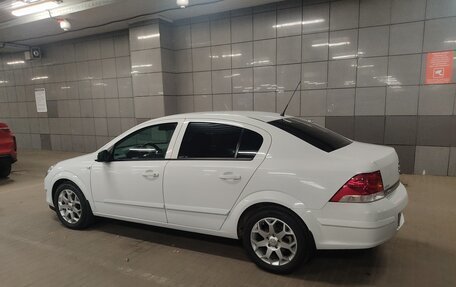 Opel Astra H, 2008 год, 940 000 рублей, 3 фотография