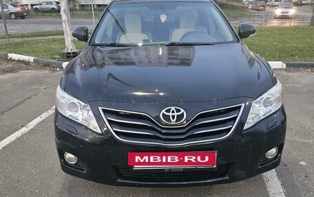 Toyota Camry, 2010 год, 7 фотография