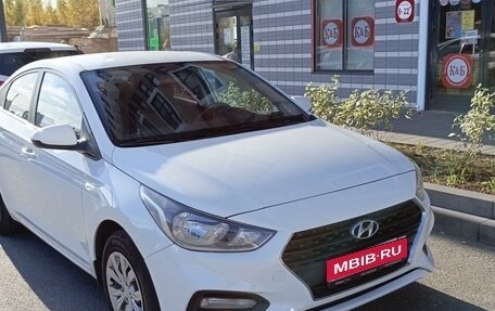 Hyundai Solaris II рестайлинг, 2019 год, 1 300 000 рублей, 1 фотография