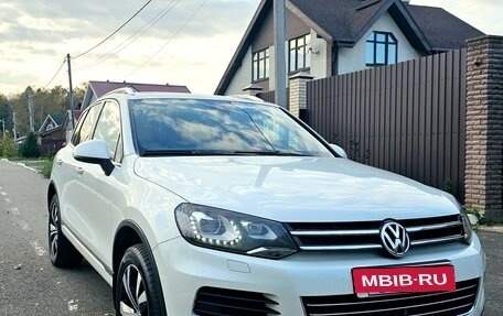 Volkswagen Touareg III, 2013 год, 3 550 000 рублей, 3 фотография