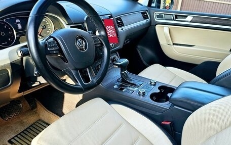 Volkswagen Touareg III, 2013 год, 3 550 000 рублей, 8 фотография