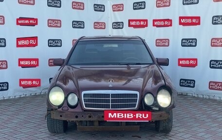 Mercedes-Benz E-Класс, 1998 год, 180 000 рублей, 2 фотография