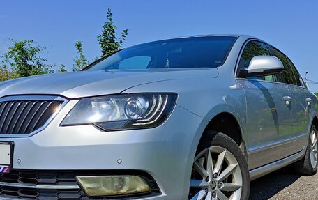 Skoda Superb III рестайлинг, 2014 год, 1 345 000 рублей, 25 фотография