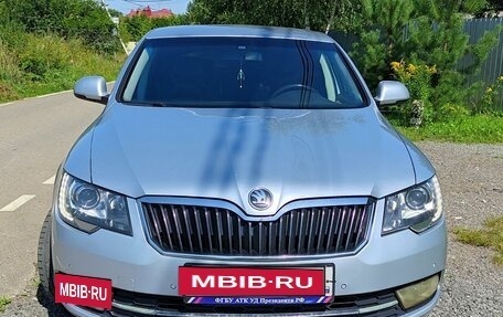 Skoda Superb III рестайлинг, 2014 год, 1 345 000 рублей, 21 фотография