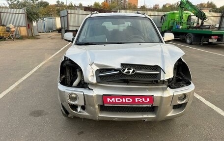 Hyundai Tucson III, 2008 год, 440 000 рублей, 1 фотография