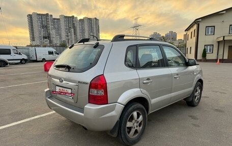 Hyundai Tucson III, 2008 год, 440 000 рублей, 7 фотография