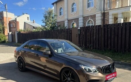 Mercedes-Benz E-Класс, 2014 год, 2 600 000 рублей, 5 фотография