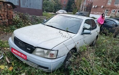 Nissan Bluebird XI, 2000 год, 140 000 рублей, 1 фотография