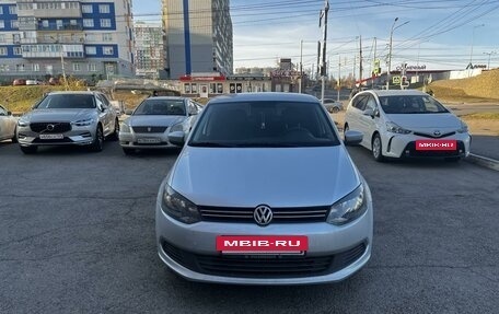 Volkswagen Polo VI (EU Market), 2013 год, 900 000 рублей, 3 фотография