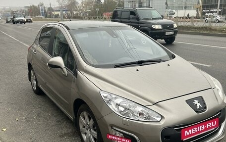 Peugeot 308 II, 2011 год, 930 000 рублей, 2 фотография