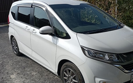 Honda Freed II, 2019 год, 2 150 000 рублей, 6 фотография