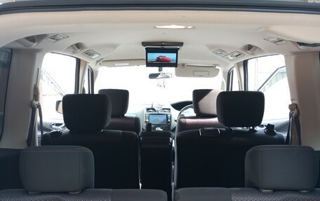 Nissan Serena IV, 2013 год, 1 690 000 рублей, 16 фотография