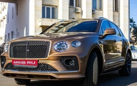 Bentley Bentayga I, 2021 год, 29 500 000 рублей, 2 фотография