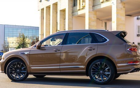 Bentley Bentayga I, 2021 год, 29 500 000 рублей, 3 фотография