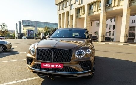 Bentley Bentayga I, 2021 год, 29 500 000 рублей, 11 фотография