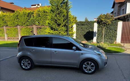 Nissan Note II рестайлинг, 2009 год, 800 000 рублей, 3 фотография