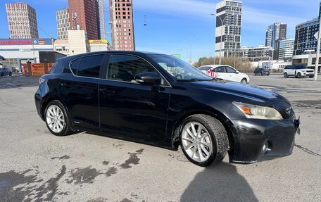 Lexus CT I рестайлинг, 2011 год, 1 430 000 рублей, 2 фотография