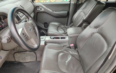 Nissan Pathfinder, 2005 год, 1 075 000 рублей, 9 фотография