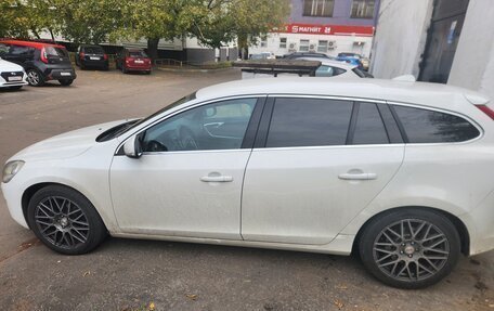 Volvo V60 I, 2011 год, 1 300 000 рублей, 4 фотография