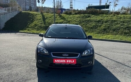 Ford Focus II рестайлинг, 2005 год, 585 000 рублей, 3 фотография