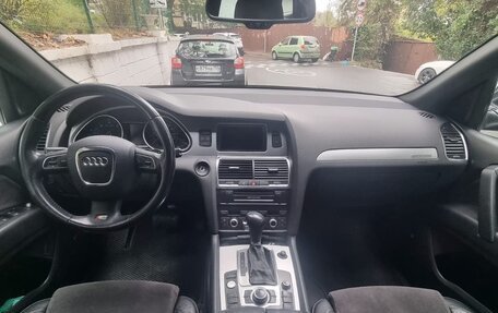 Audi Q7, 2010 год, 1 980 000 рублей, 13 фотография