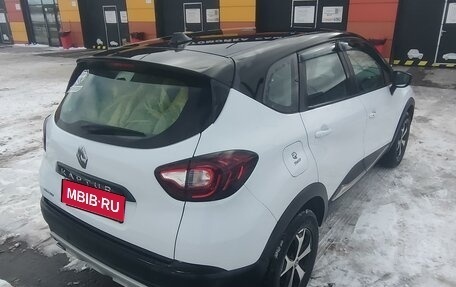 Renault Kaptur I рестайлинг, 2017 год, 1 850 000 рублей, 1 фотография