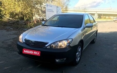 Toyota Camry V40, 2005 год, 800 000 рублей, 1 фотография