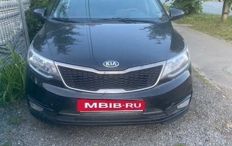 KIA Rio III рестайлинг, 2015 год, 990 000 рублей, 6 фотография