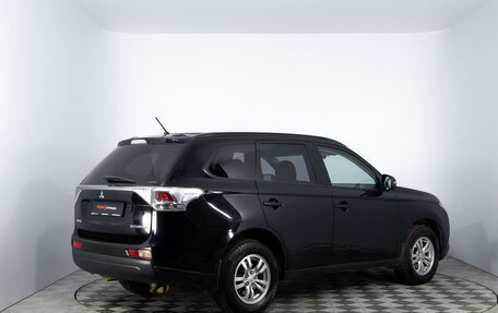 Mitsubishi Outlander III рестайлинг 3, 2012 год, 1 420 000 рублей, 5 фотография