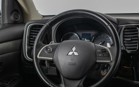 Mitsubishi Outlander III рестайлинг 3, 2012 год, 1 420 000 рублей, 15 фотография