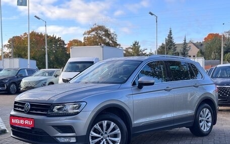 Volkswagen Tiguan II, 2017 год, 2 349 000 рублей, 3 фотография