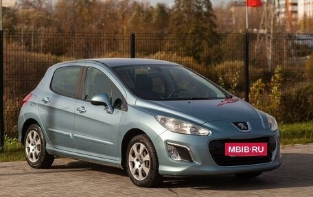 Peugeot 308 II, 2011 год, 755 000 рублей, 3 фотография