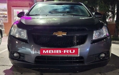 Chevrolet Cruze II, 2010 год, 530 000 рублей, 7 фотография