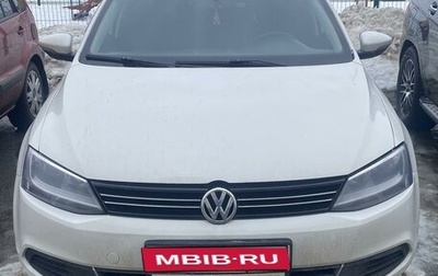 Volkswagen Jetta VI, 2014 год, 800 000 рублей, 1 фотография