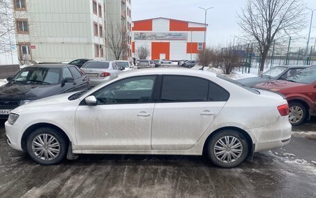 Volkswagen Jetta VI, 2014 год, 800 000 рублей, 3 фотография