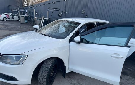 Volkswagen Jetta VI, 2014 год, 800 000 рублей, 6 фотография