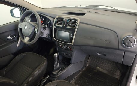 Renault Logan I, 2014 год, 799 000 рублей, 11 фотография