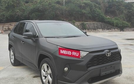 Toyota RAV4, 2021 год, 3 338 988 рублей, 2 фотография