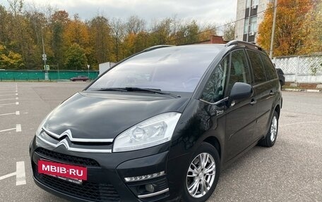 Citroen C4 Picasso II рестайлинг, 2011 год, 1 300 000 рублей, 3 фотография