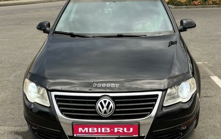 Volkswagen Passat B6, 2008 год, 750 000 рублей, 1 фотография