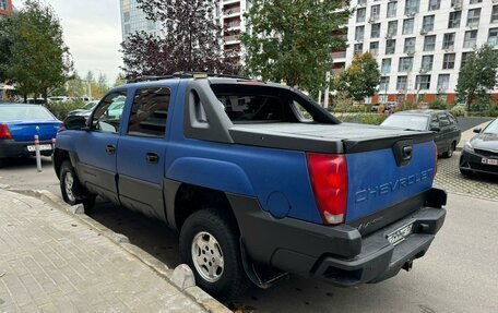 Chevrolet Avalanche I, 2003 год, 990 000 рублей, 8 фотография