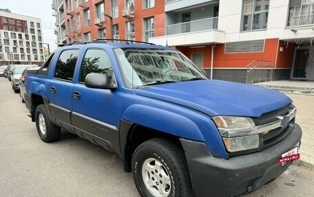 Chevrolet Avalanche I, 2003 год, 990 000 рублей, 6 фотография