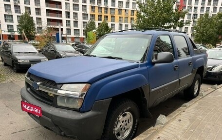 Chevrolet Avalanche I, 2003 год, 990 000 рублей, 5 фотография