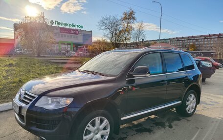 Volkswagen Touareg III, 2010 год, 1 800 000 рублей, 4 фотография