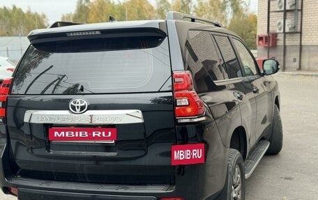 Toyota Land Cruiser Prado 150 рестайлинг 2, 2017 год, 5 500 000 рублей, 4 фотография